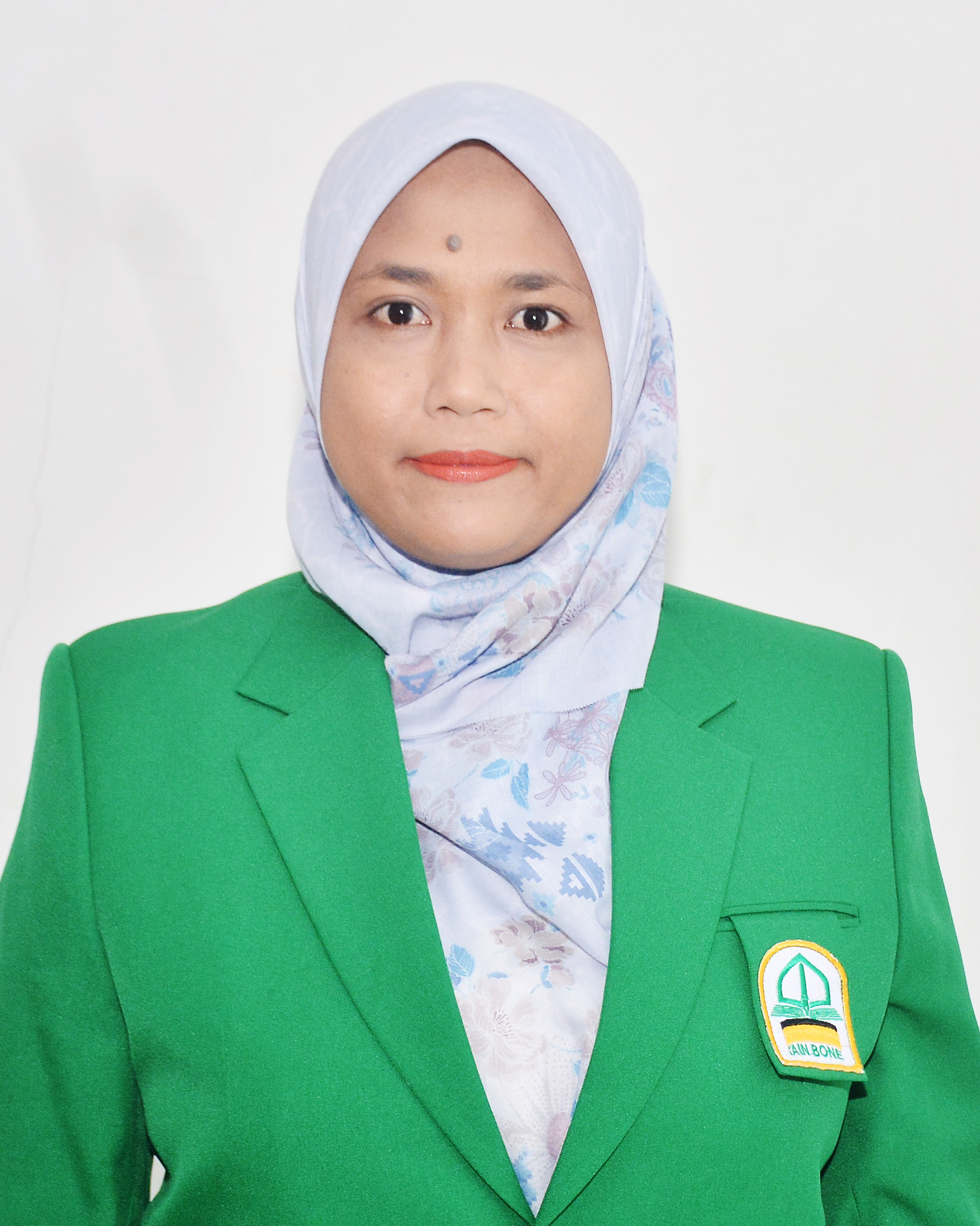 Hasriati Nur, S.Pd., M.Pd